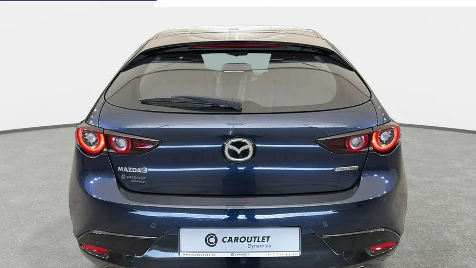 MAZDA 3 -