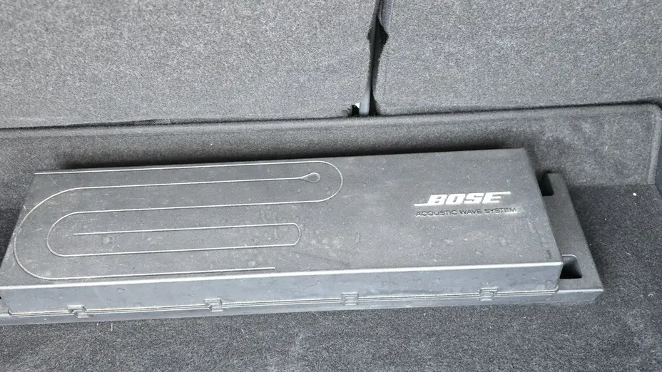NISSAN Leaf -