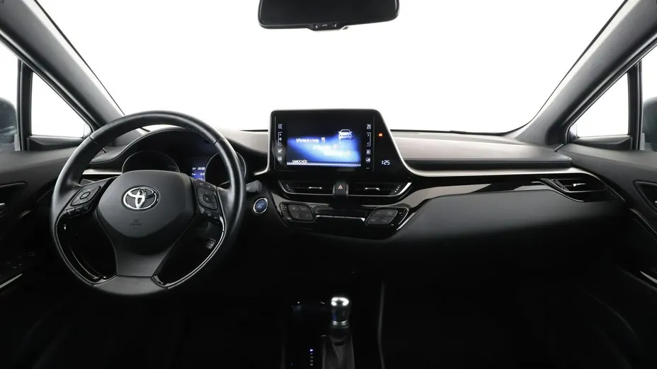 TOYOTA C-HR -