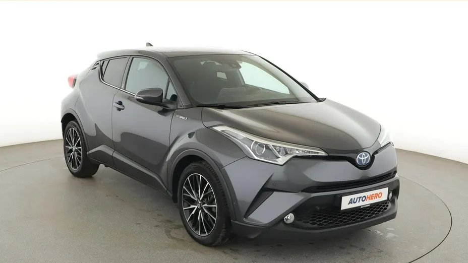 TOYOTA C-HR -
