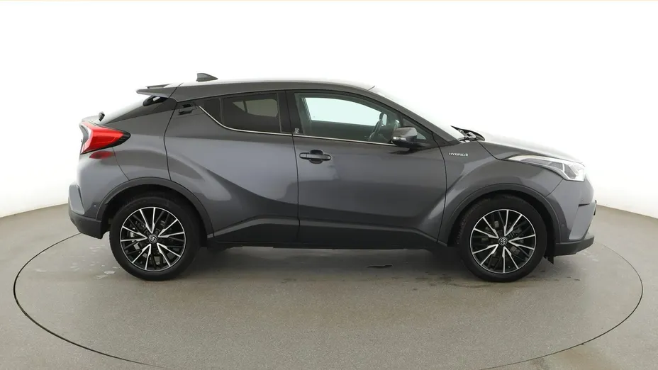 TOYOTA C-HR -