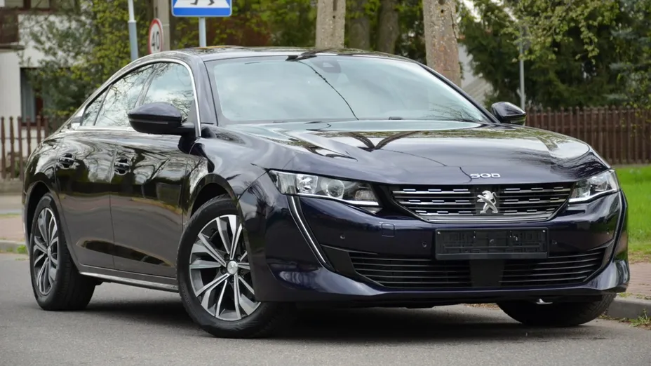 PEUGEOT 508 -