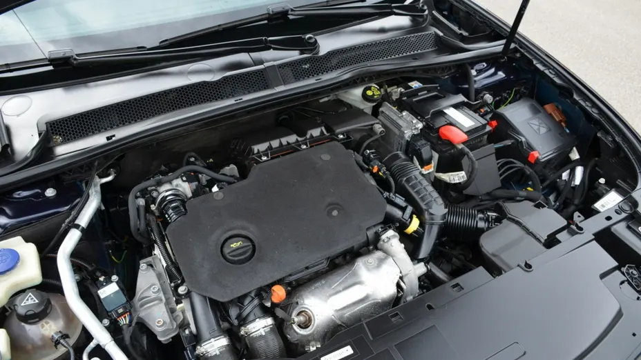 PEUGEOT 508 -