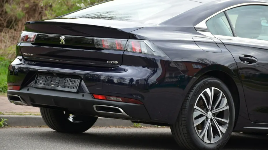 PEUGEOT 508 -