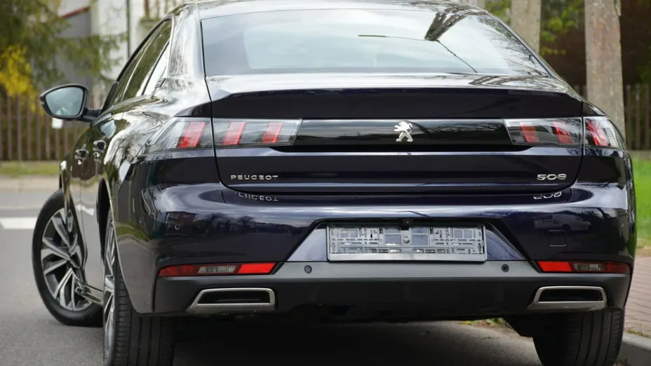 PEUGEOT 508 -