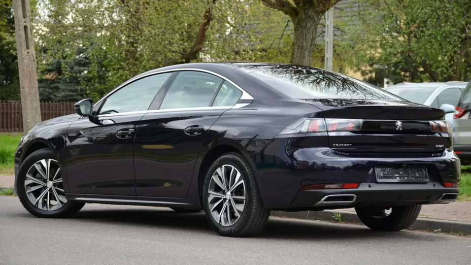 PEUGEOT 508 -