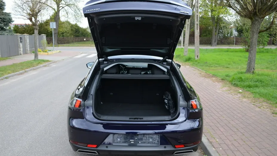PEUGEOT 508 -