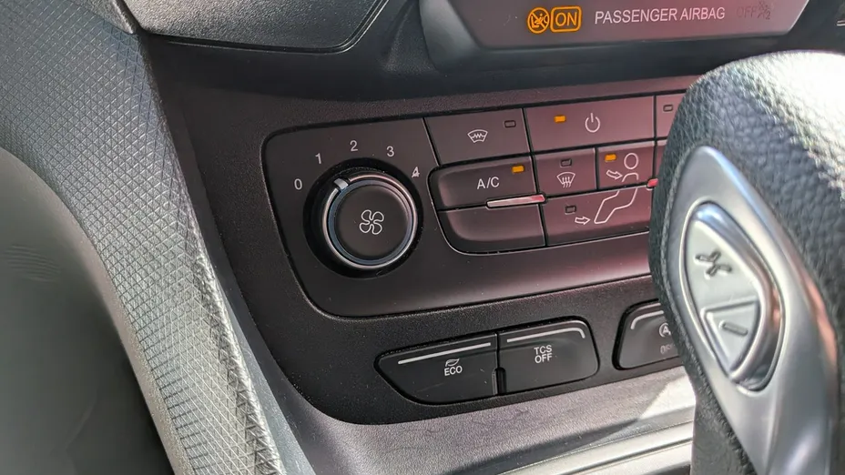 FORD Transit Connect -