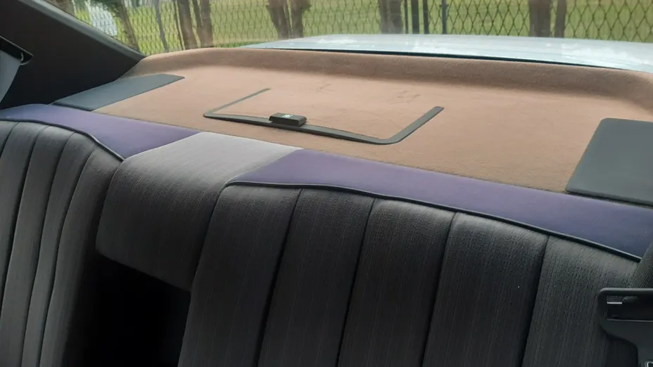 MERCEDES-BENZ 124 -