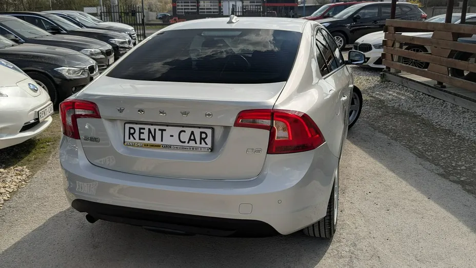 VOLVO S60 -