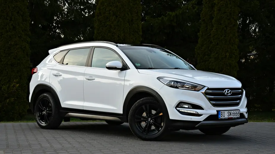 HYUNDAI Tucson -