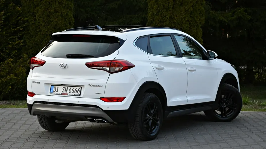 HYUNDAI Tucson -