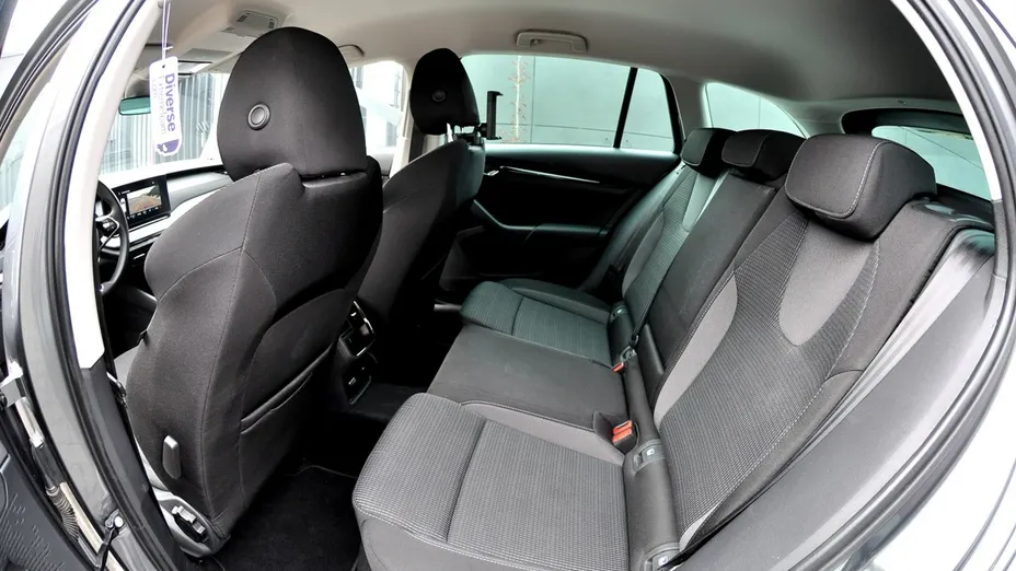 SKODA Octavia -