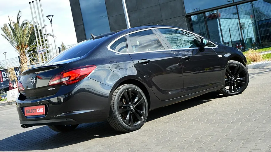 OPEL Astra -