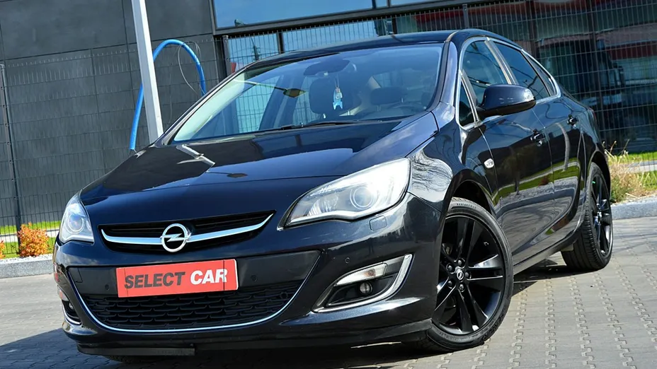 OPEL Astra -