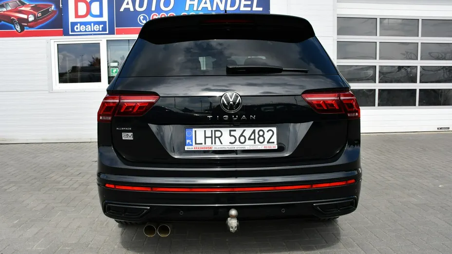 VOLKSWAGEN Tiguan -