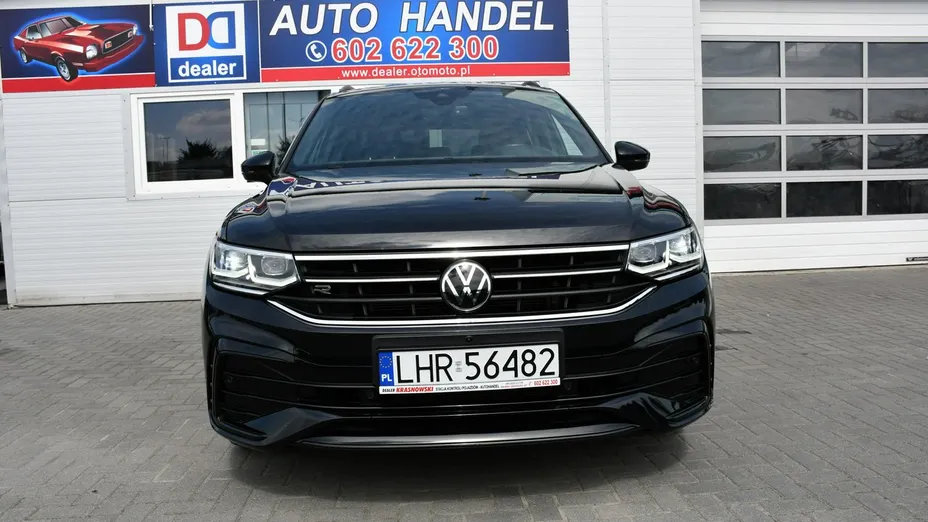 VOLKSWAGEN Tiguan -