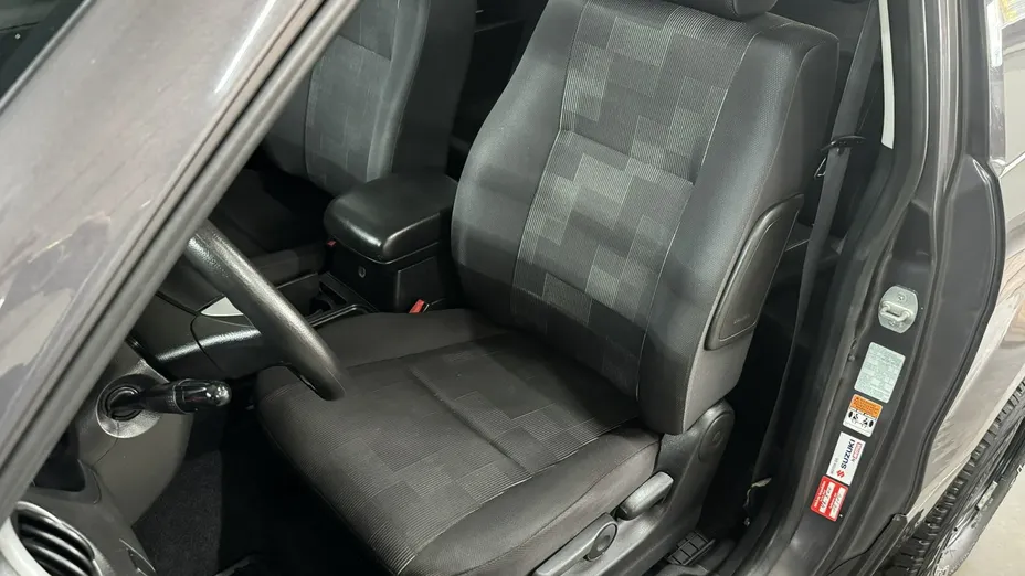 SUZUKI Grand Vitara -