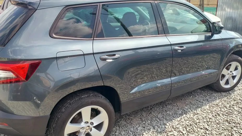 SKODA Karoq -