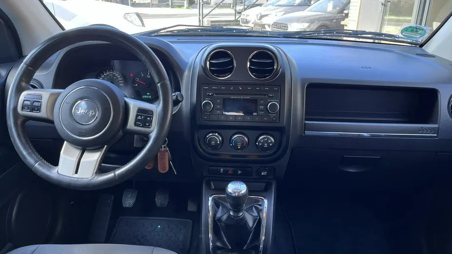 JEEP Compass -