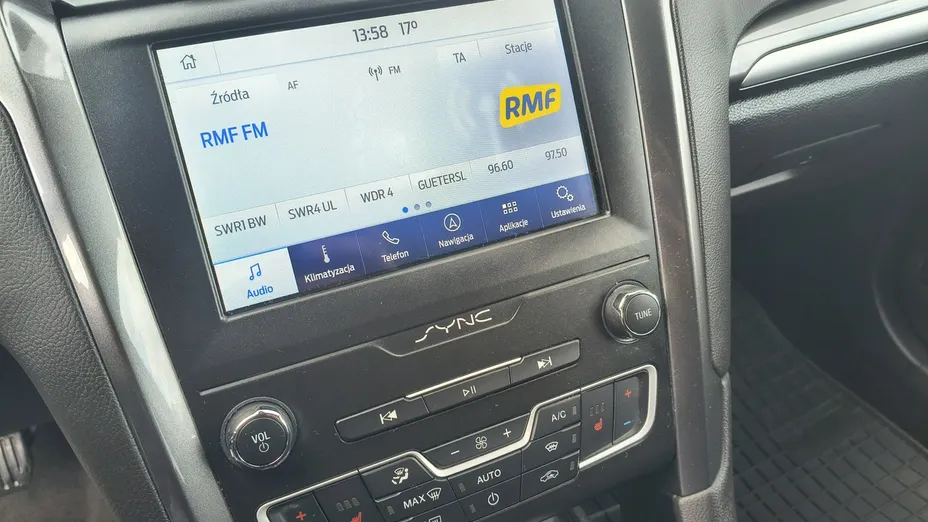 FORD Mondeo -