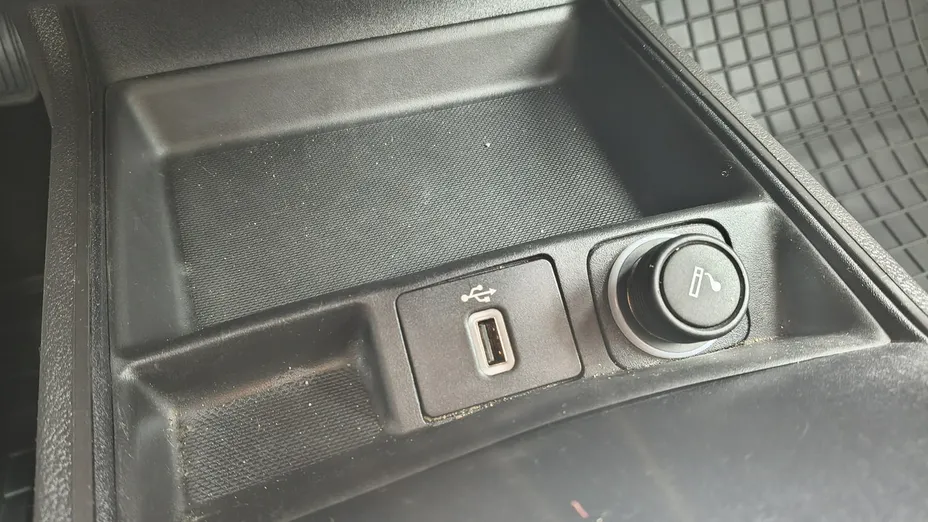 FORD Mondeo -