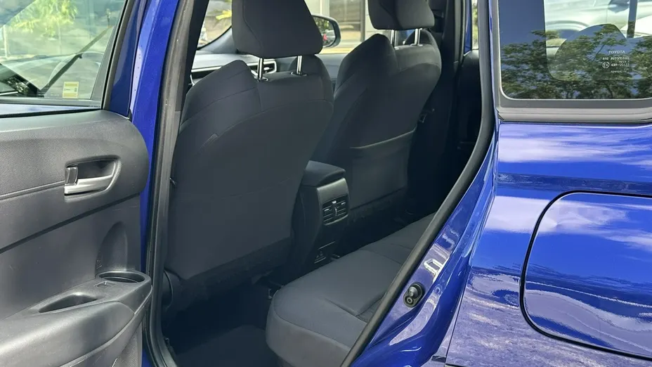 TOYOTA Corolla Cross -