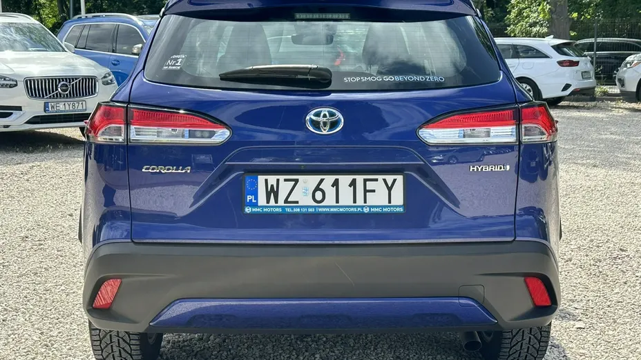 TOYOTA Corolla Cross -