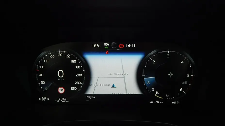 VOLVO V60 -