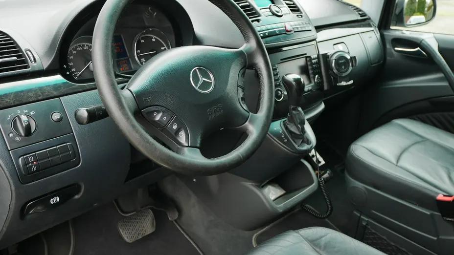 MERCEDES-BENZ Viano -