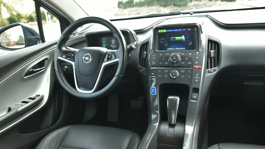 OPEL Ampera -