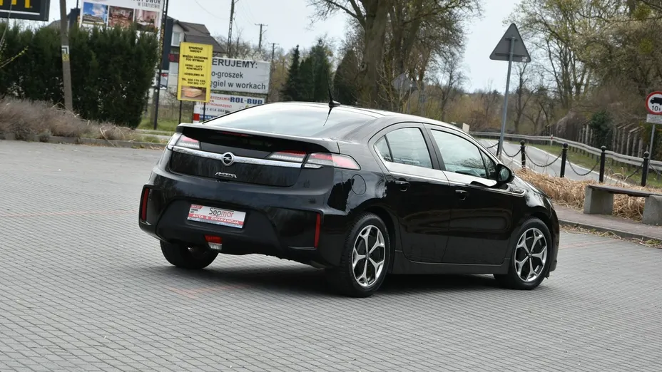 OPEL Ampera -
