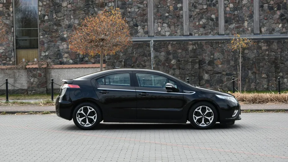 OPEL Ampera -