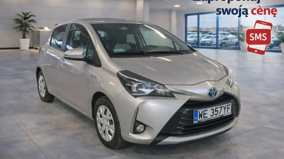 TOYOTA Yaris -