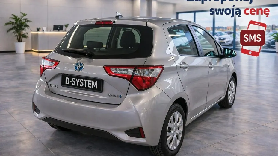 TOYOTA Yaris -