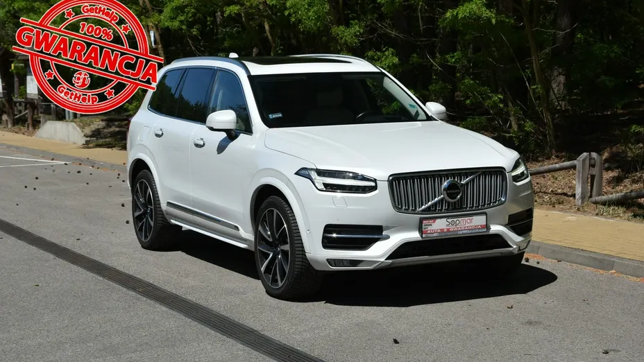 VOLVO XC90 -