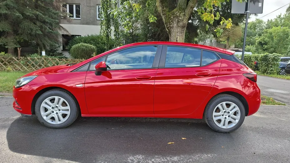 OPEL Astra -