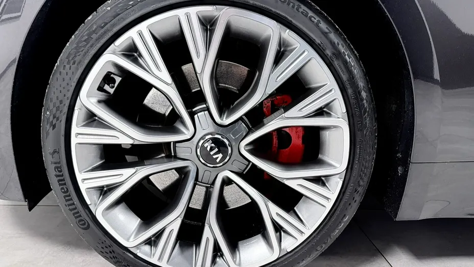 KIA Stinger -