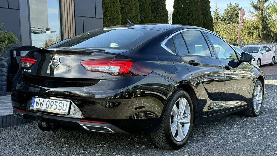 OPEL Insignia -