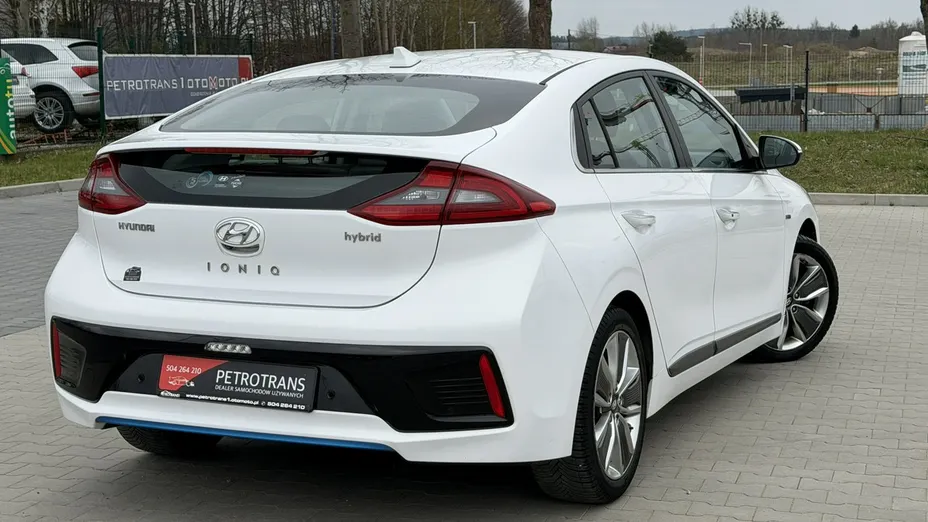 HYUNDAI Ioniq -