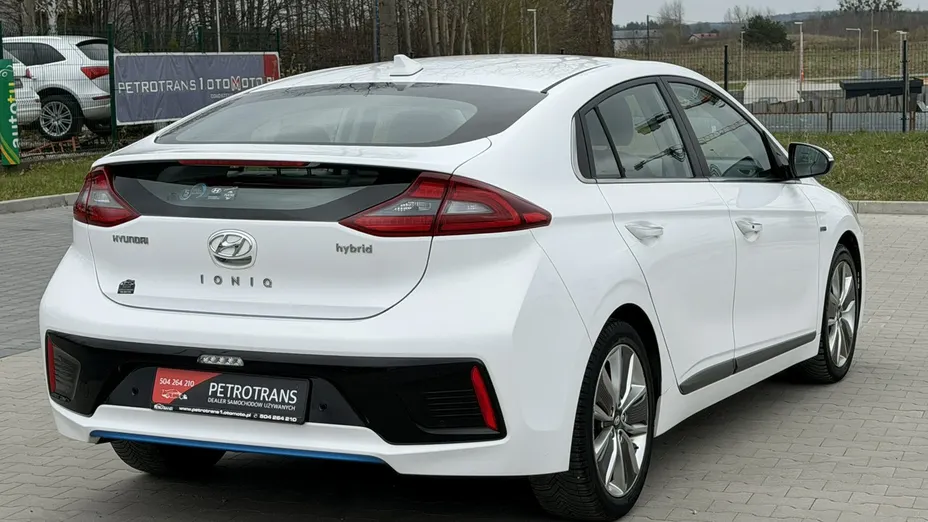 HYUNDAI Ioniq -