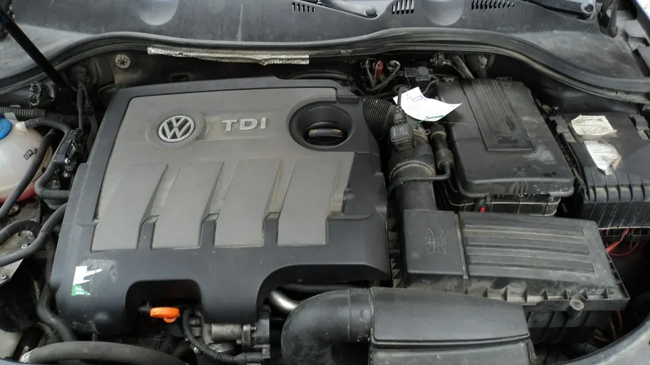 VOLKSWAGEN Passat -
