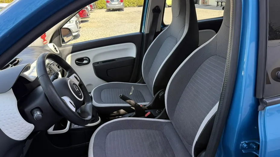 RENAULT Twingo -