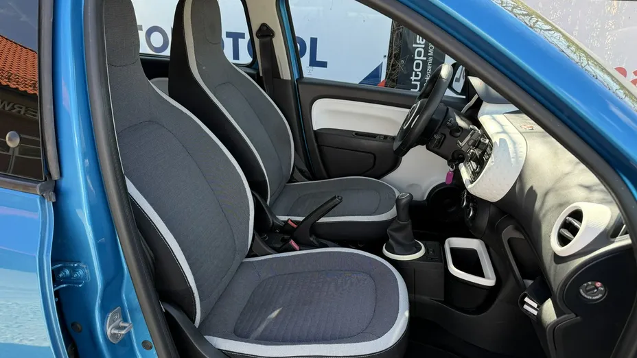RENAULT Twingo -