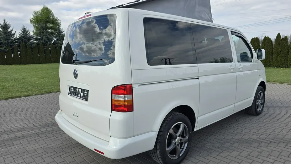 VOLKSWAGEN Transporter -