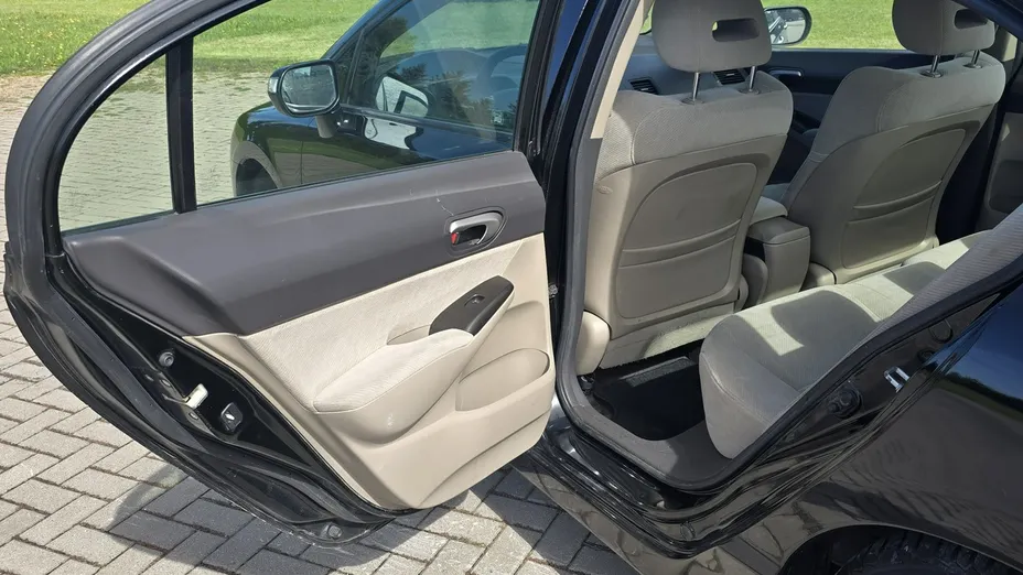 HONDA Civic -