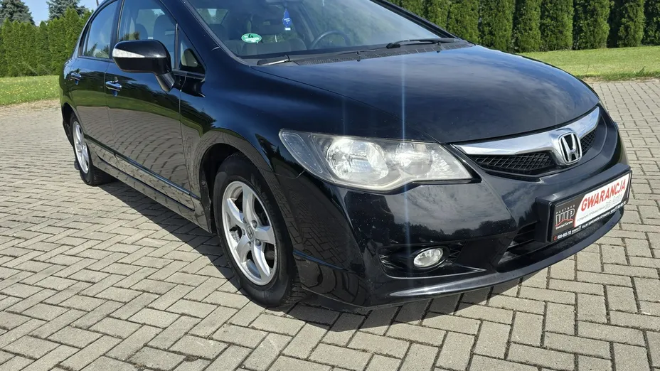 HONDA Civic -