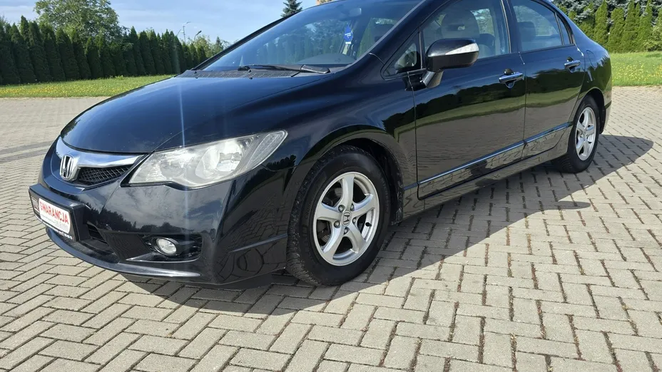 HONDA Civic -