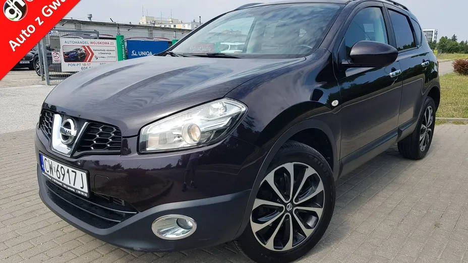NISSAN Qashqai -
