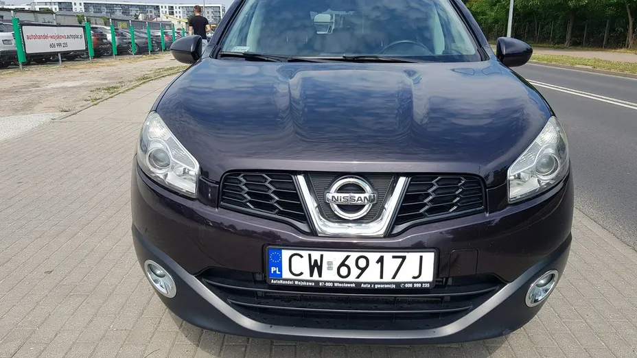 NISSAN Qashqai -